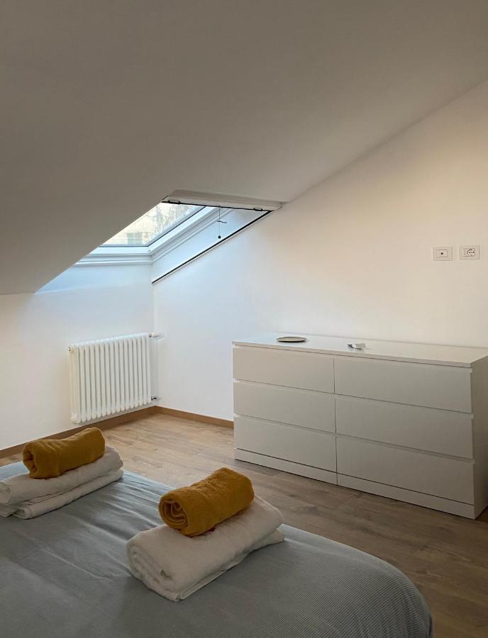 Sky View Apartment Como Zewnętrze zdjęcie