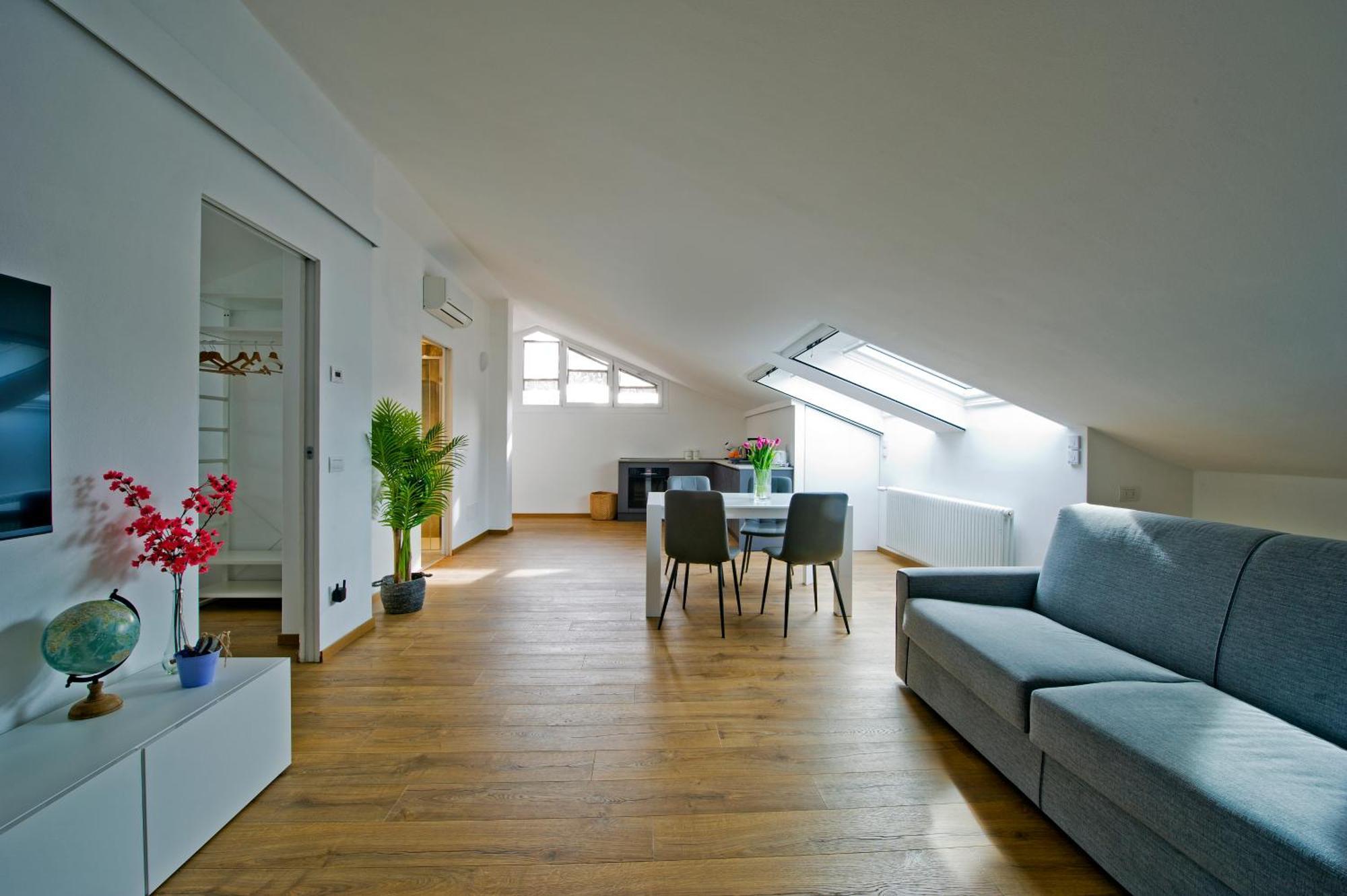 Sky View Apartment Como Zewnętrze zdjęcie