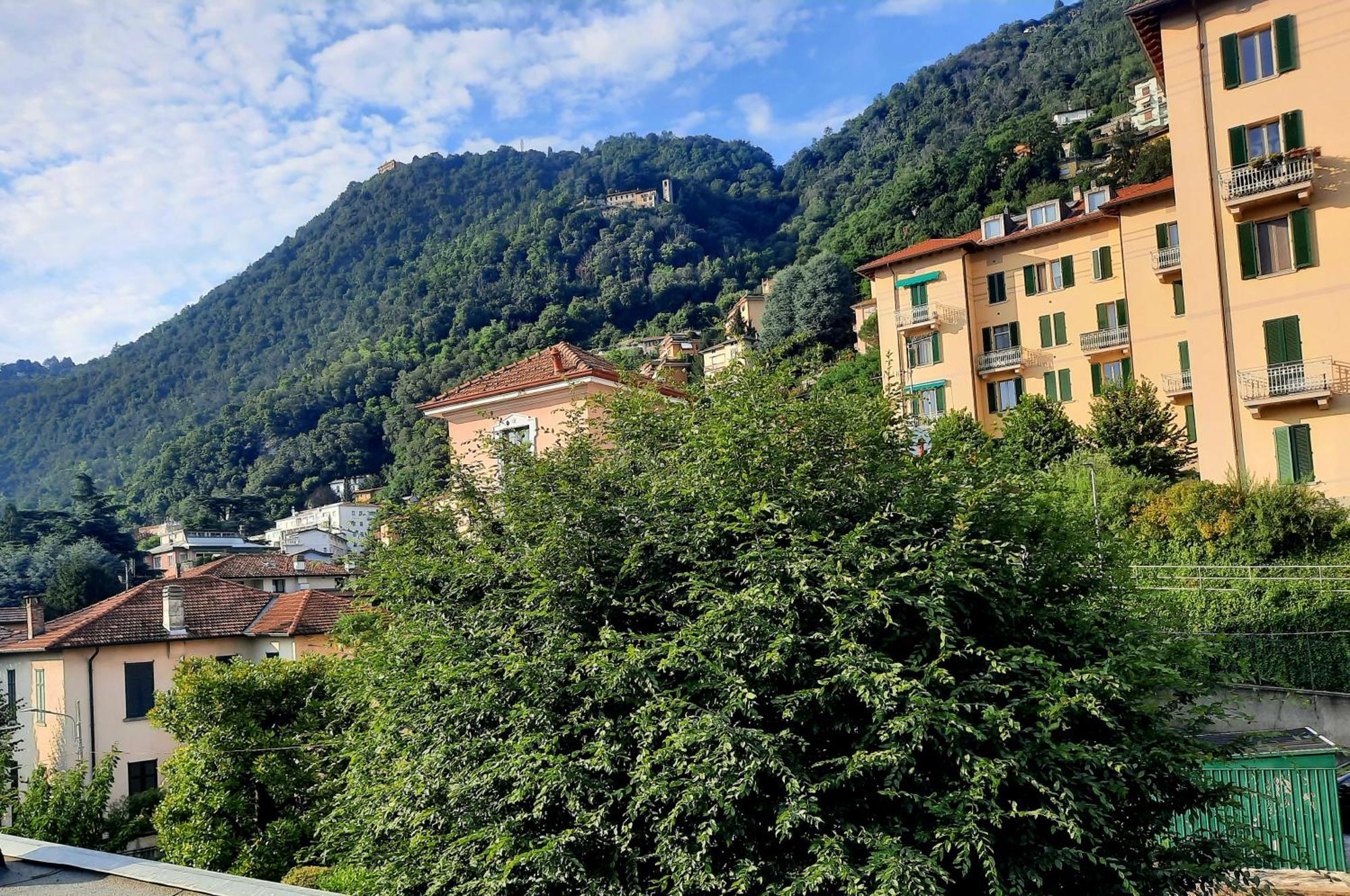 Sky View Apartment Como Zewnętrze zdjęcie